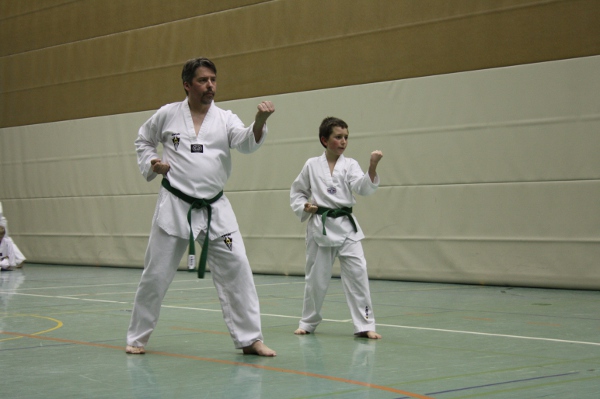 Grundschule Grün-Gurte: Konzentration! Grundschule Grün-Gurte: Konzentration!