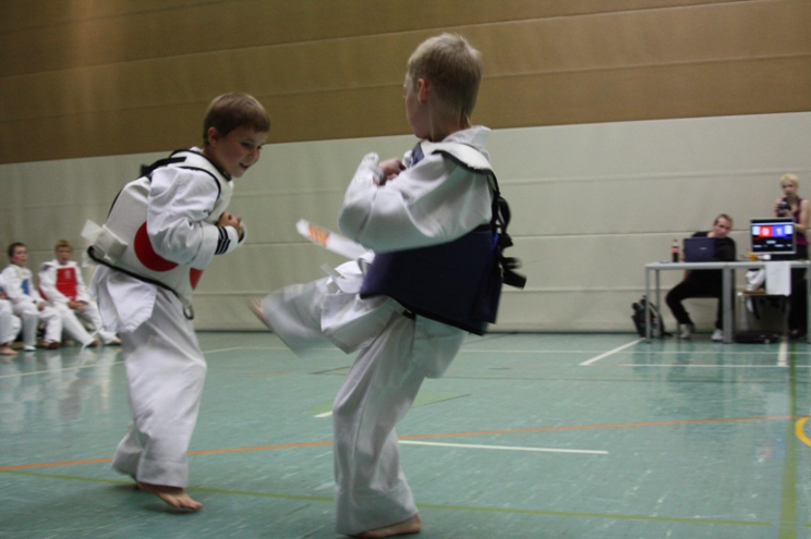 Kampf 105: Tim gegen Luca - Ergebnis 3 : 2 nach Golden Point Kampf 105: Tim gegen Luca - Ergebnis 3 : 2 nach Golden Point