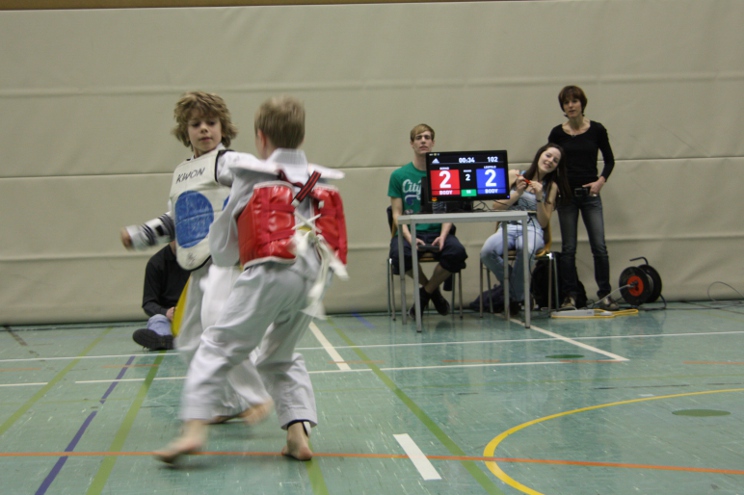 Kai gegen Bernd Kai gegen Bernd