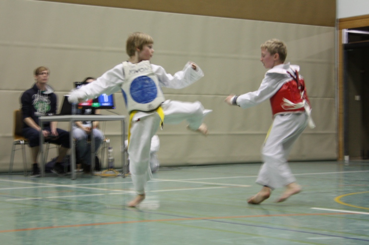 Tim gegen Bernd Tim gegen Bernd