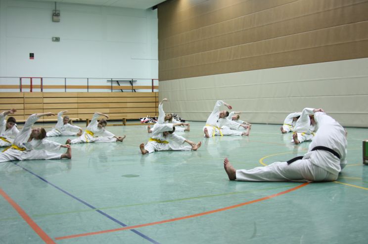 Aufwärmen und Dehnen