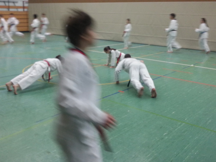 Wer erwischt wurde durfte Liegestütze machen